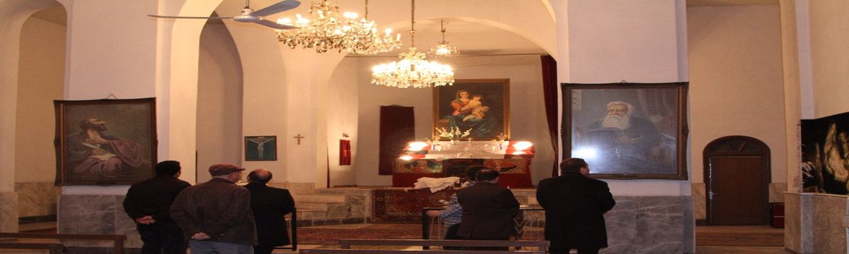 کلیسای مسروپ مقدس رشت- هتل صبوری